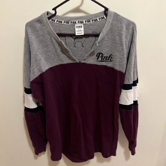 Victoria Secret Pink Sweater M - Picture 1 of 4